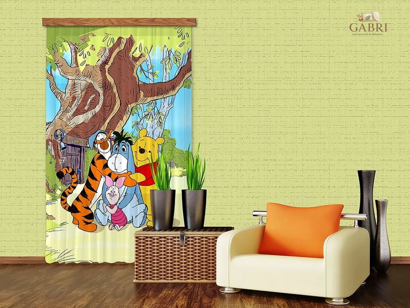 Dětský dekorační závěs s potiskem 140x245cm - Disney Medvídek Pú s přáteli 7110