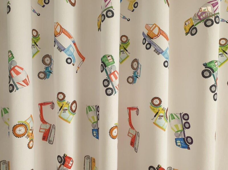  Metrážová dětská dekorační látka bavlněná šíře 140cm Lag-Twister Truck Doodle F02-2026