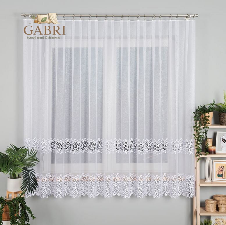 Metrážové záclony s aplikací na markizetě bílé Gabri-008436-2025