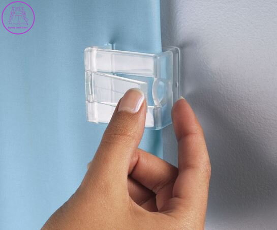 Spony na závěs 2ks ( více barev ) 2026