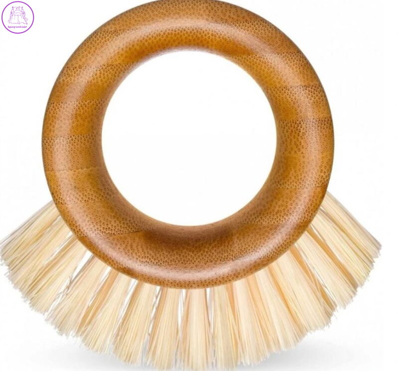 Kartáč z bambusu na čištění ovoce a zeleniny 