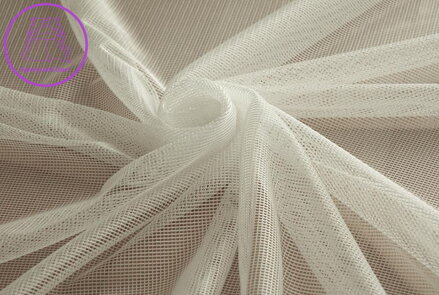 Metrážová záclona jednobarevná výška 300cm Lag-Aster ( mnoho barev ) 2025