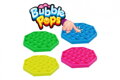Bubble pops - Praskající bubliny silikon antistresová společenská hra 4 barev 11x11cm v sáčku