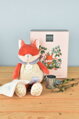 Doudou Dárková sada Plyšová liška Romarin s dečkou 28 cm
