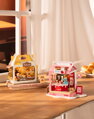 RoboTime 3D dřevěná skládačka Miniatura domečku Mléčný bar Strawberry