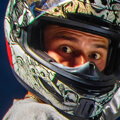 Tapeta Freestyle motorkář