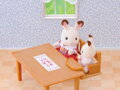 Sylvanian Families jídelní stůl + 5 židliček nábytek doplněk k herním sadám