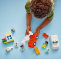 LEGO DUPLO Auto sanitka a řidič 10447 STAVEBNICE