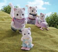 Sylvanian Families Rodina sněžných levhartů set 4 figurky v krabici