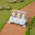 Sylvanian Families květinová kočičí trojčata set 3 figurky s kočárkem