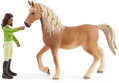 SCHLEICH Sarah na koni figurka ručně malovaná herní set s doplňky plast