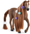 SCHLEICH Klisna anglický plnokrevník koník s česací hřívou set s doplňky
