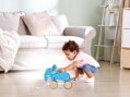HAPE DŘEVO Sloník baby tahací na kolečkách *DŘEVĚNÉ HRAČKY*
