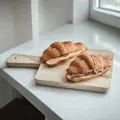 LCM Proteinový croissant s kakaovou náplní 50 g