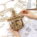 ROBOTIME Rokr 3D dřevěné puzzle Romantický kolotoč (hrací skříňka) 336 dílků