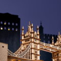 ROBOTIME Rolife Svítící 3D dřevěné puzzle Tower Bridge 113 dílků