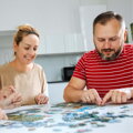 TREFL Puzzle Pouť 3000 dílků