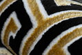 Kusový koberec Gloss 6776 86 greek black/gold