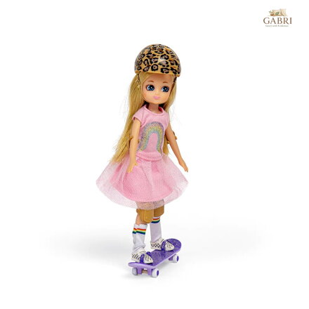 Lottie Panenka skateboardistka