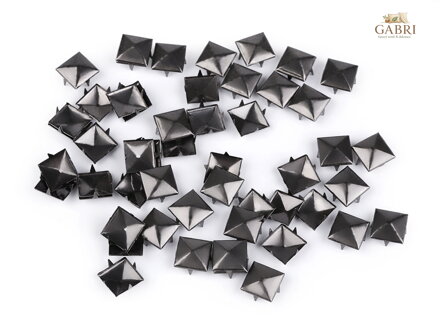 Cvočky na oblečení z nerezové oceli 12x12 mm pyramida