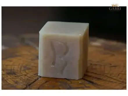 Šampon tuhý Kopřiva 110 g Mýdlárna Rubens
