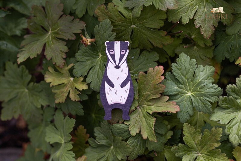 BeWooden Dřevěná nálepka na zeď i jinam jezevec