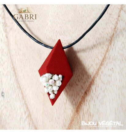 Živé šperky - Náhrdelník Diamant červený s trvalými bílými květy