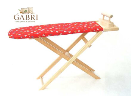 Dřevěné žehlící prkno s žehličkou