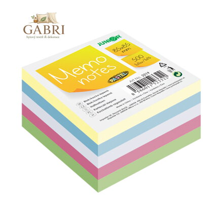 Blok kostka barebná lepená  8,5 x 8,5 x 4,5cm