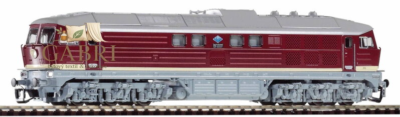 Piko Dieselová lokomotiva BR 131 „Ludmilla“ DR IV - 47327
