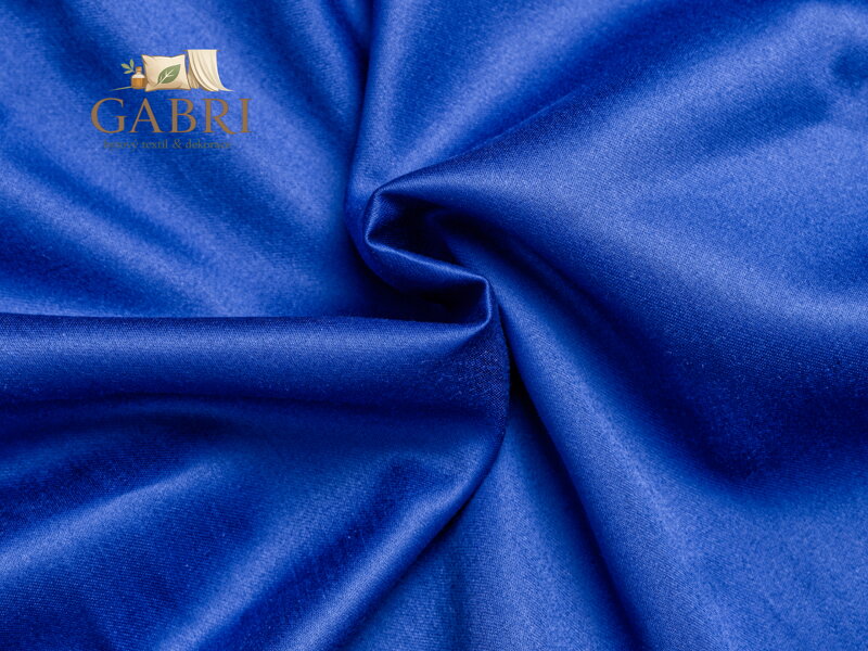 Tmavě modré saténové prostěradlo 240x230 plachta bez gumy