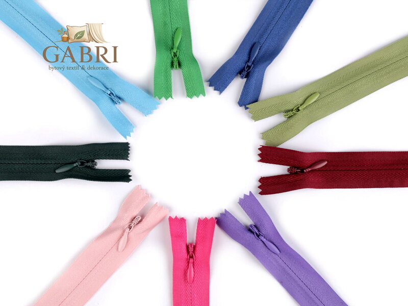 Zip skrytý nedělitelný 3 mm délka 22 cm