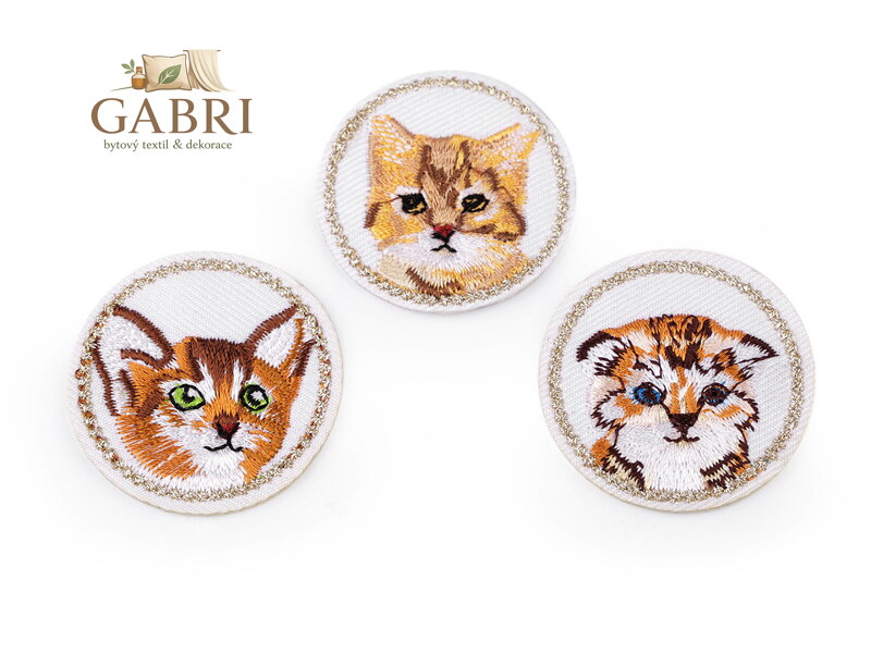 Nažehlovačka kočka