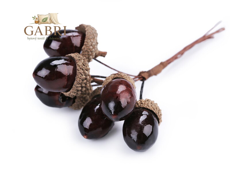 Umělý žalud na drátku