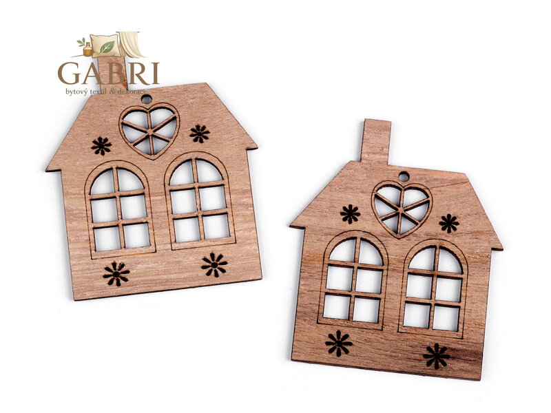 Dřevěný domeček k zavěšení