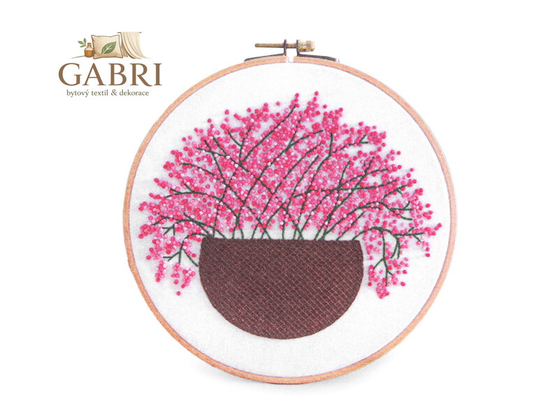 Dárková sada na vyšívání s předtištěným motivem