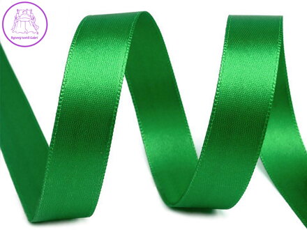 Atlasová stuha oboulící šíře 15 mm