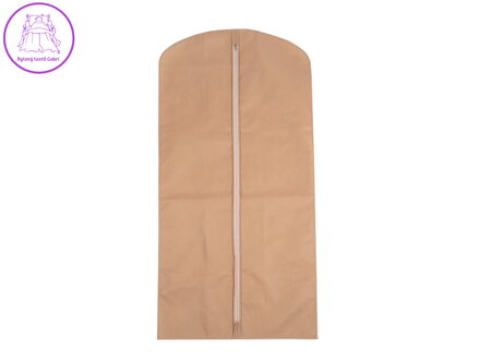 Obal na oděvy z netkané textilie