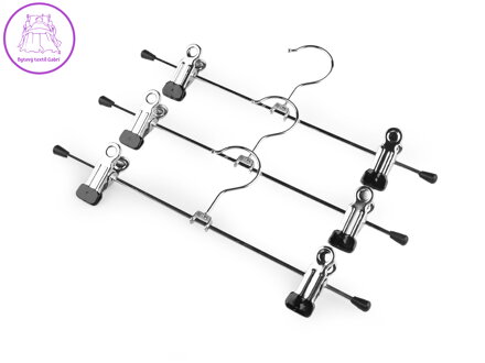 Kovové ramínko na zboží s klipy