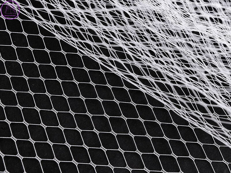 Francouzský závoj šíře 160 cm