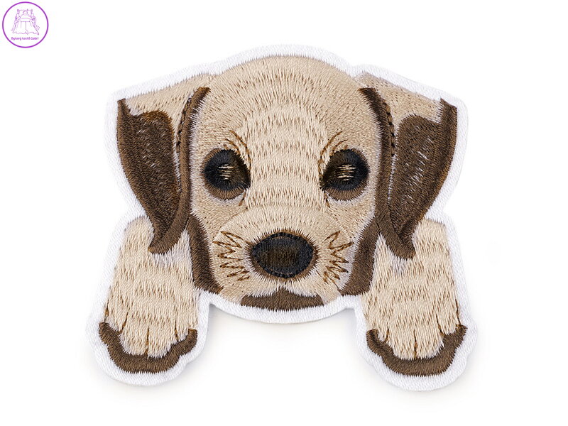 Nažehlovačka pes, celovyšívaná