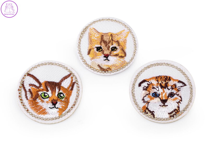 Nažehlovačka kočka