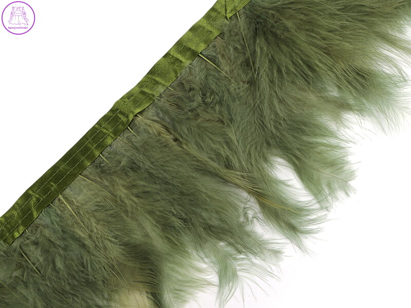 Prýmek - krocaní peří šíře 9-12 cm