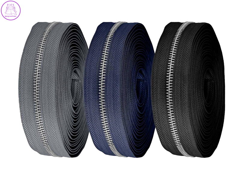 Zip kovový šíře 5 mm metráž