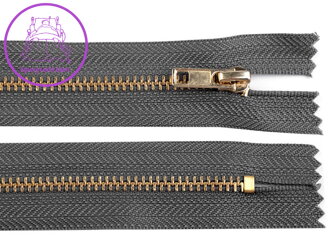 Kovový / mosazný zip šíře 4 mm délka 14 cm kalhotový