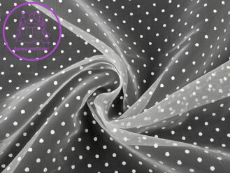 Organza s puntíky