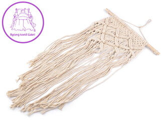 Drhaná dekorace macrame k zavěšení