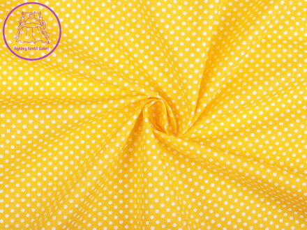 Bavlněná látka / plátno puntíky