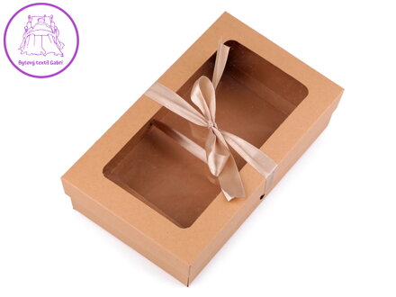 Papírová krabička s průhledem a stuhou