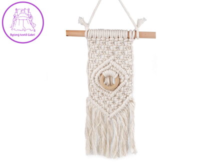 Drhaná dekorace macrame k zavěšení
